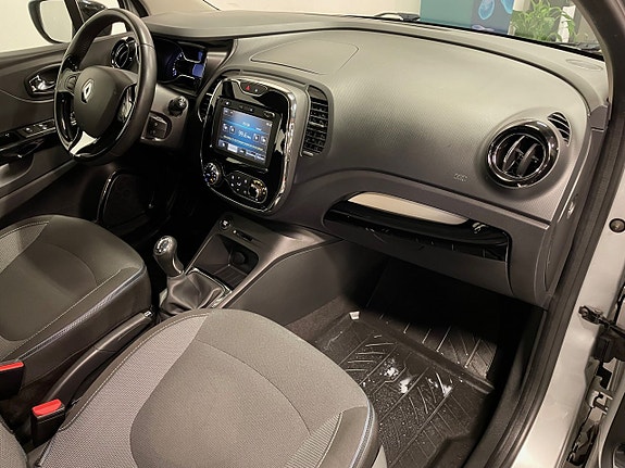 Renault Captur 9 of 13