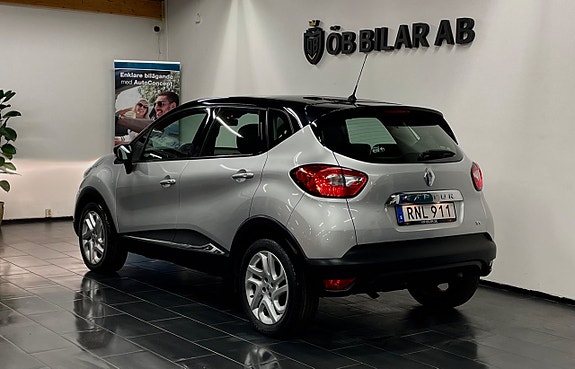 Renault Captur 3 of 13