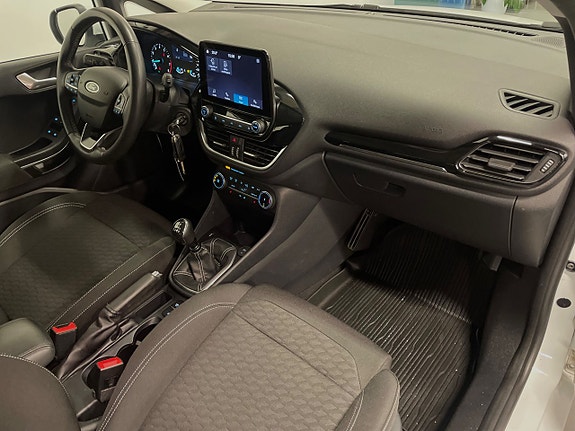 Ford Fiesta 7 of 12