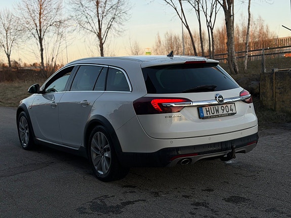 Opel Insignia Country Tourer 5 of 5