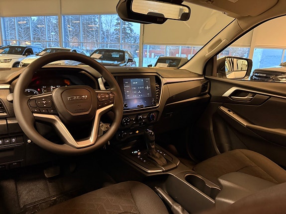 Isuzu D-max 13 of 16