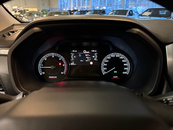 Isuzu D-max 15 of 16