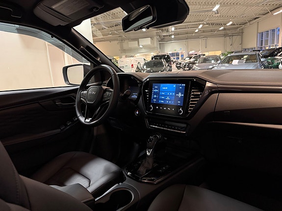 Isuzu D-max 13 of 15