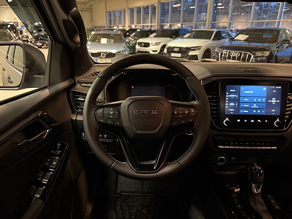 Isuzu D-max 12 of 15