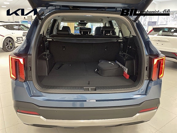 Kia Sorento 14 of 16