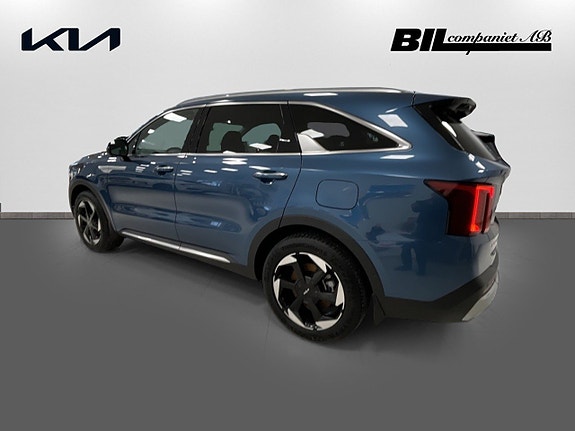 Kia Sorento 6 of 16