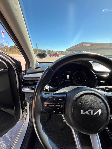 Kia Rio 8 of 12