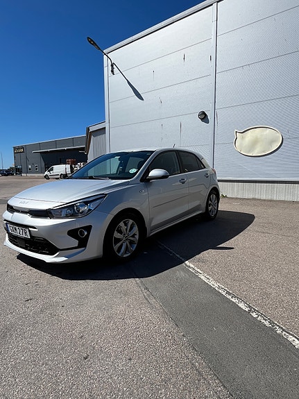 Kia Rio 6 of 12