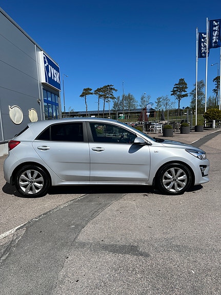 Kia Rio 3 of 12