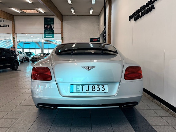 Bentley Continental GT 3 of 5