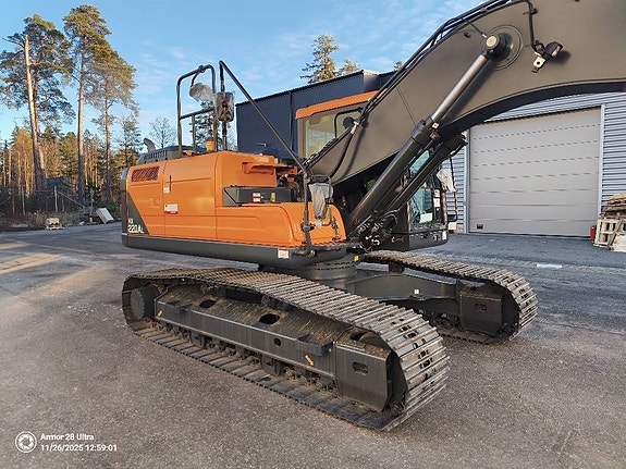 Hyundai HX 220 AL 5 of 10