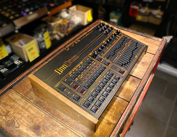 Product image 7 of 9