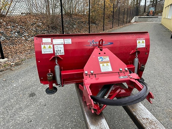 Ventrac KD482