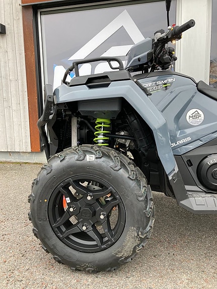 Polaris SPORTSMAN 570 EPS DELUXE 2 of 5