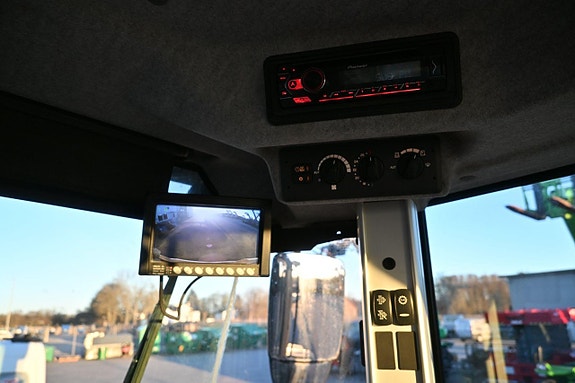 Volvo L90H 25 of 30