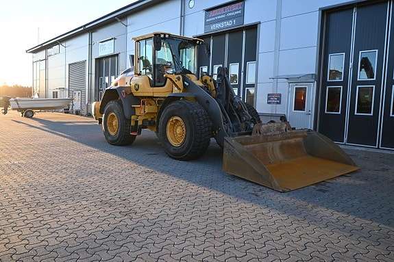 Volvo L90H 5 of 30