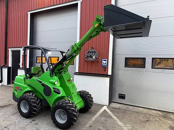 Avant 528 i nyskick, endast 60 (sextio) timmar