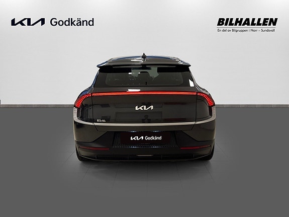 Kia EV6 5 of 16