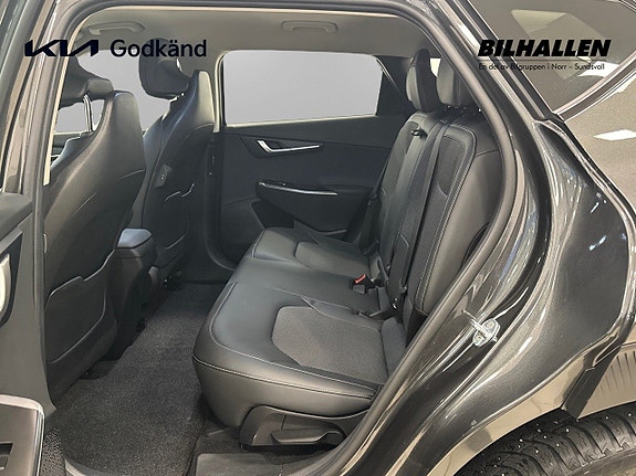 Kia EV6 9 of 16