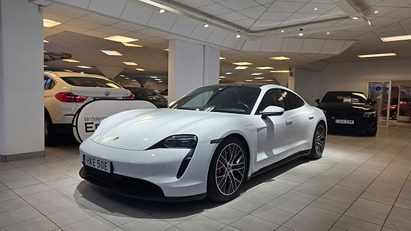 Porsche Taycan 4S