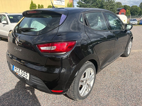 Renault Clio 3 of 9