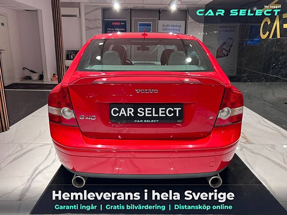 Volvo S40 4 of 5