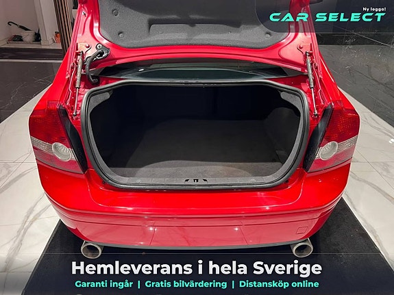 Volvo S40 5 of 5