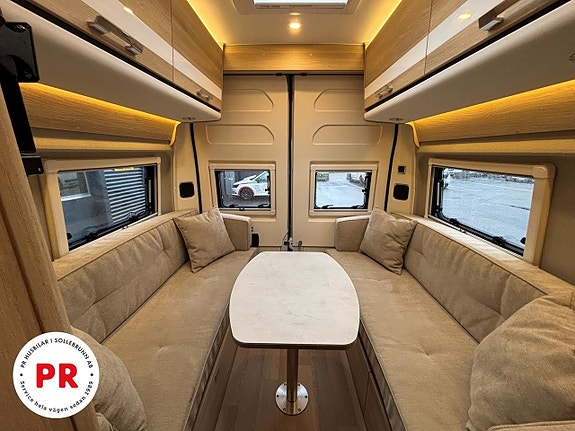 Dreamer Living Van 6 of 11