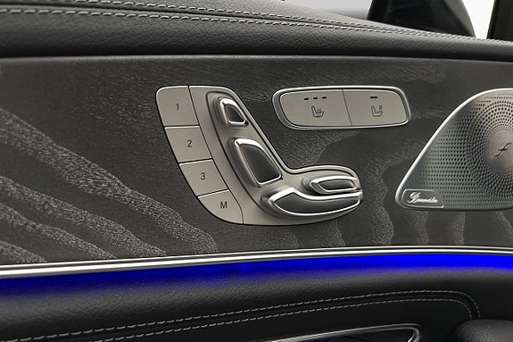 Mercedes-Benz CLS450 15 of 30