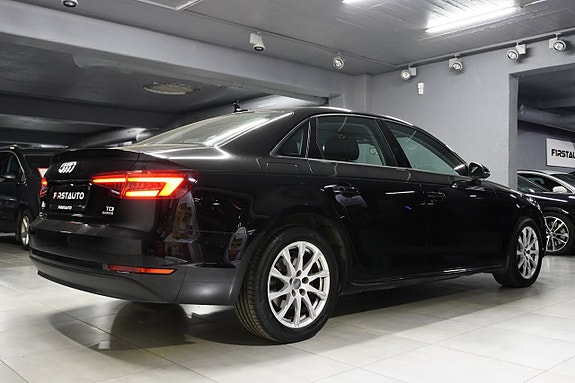 Audi A4 5 of 5