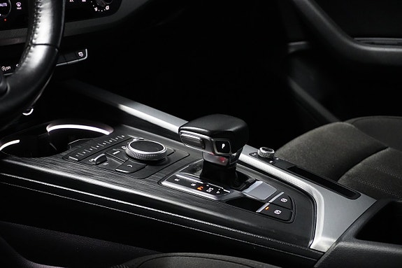 Audi A4 16 of 27