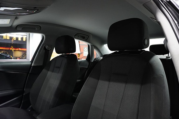 Audi A4 10 of 27