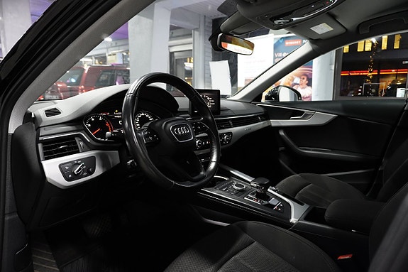 Audi A4 14 of 27