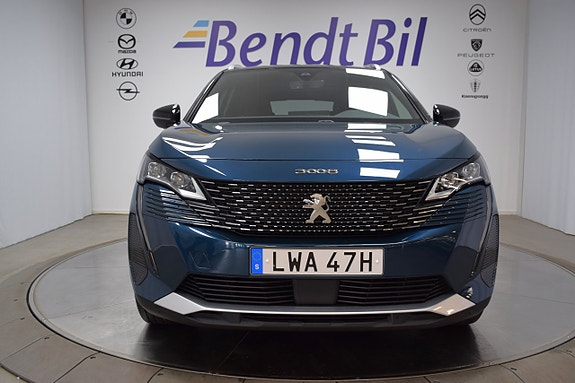 Peugeot 3008 3 of 5