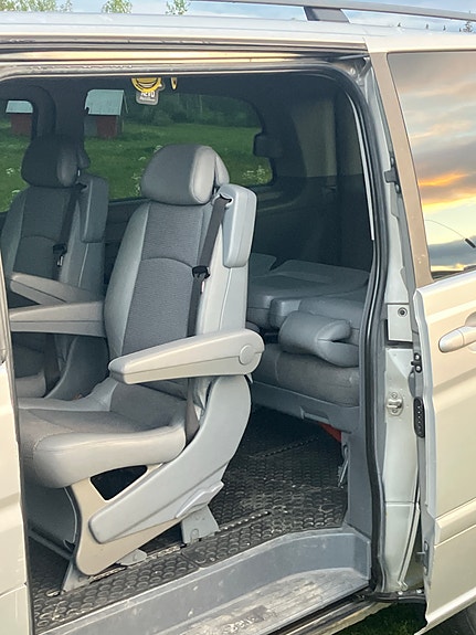 Mercedes-Benz Viano 5 of 5