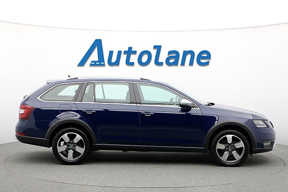 Skoda Octavia Scout 9 of 26