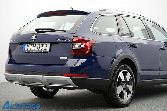 Skoda Octavia Scout 13 of 26
