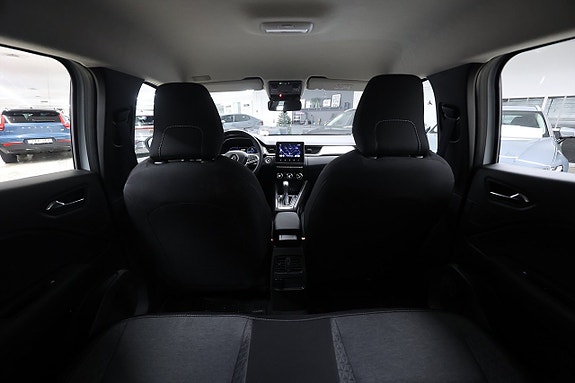 Renault Captur 11 of 21