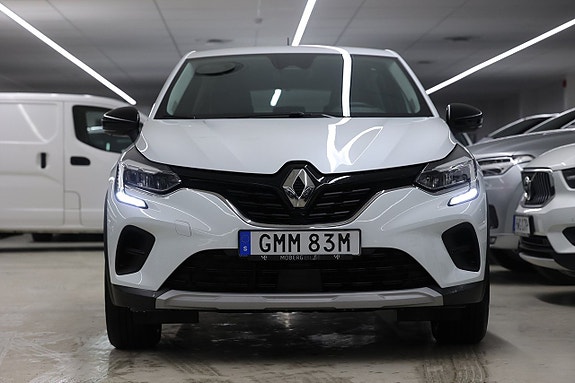 Renault Captur 5 of 21