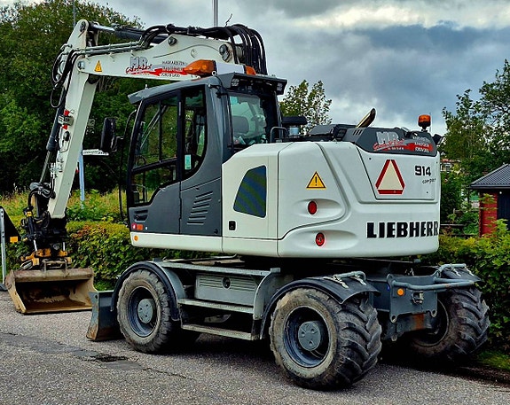 Liebherr A914 Compact -20 / Randex kärra / Steg 5 motor