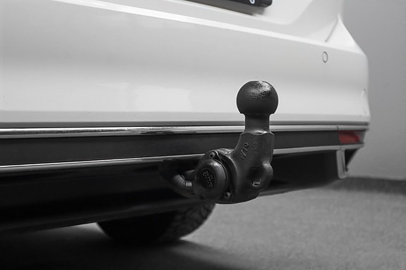 Volkswagen Passat 26 of 27