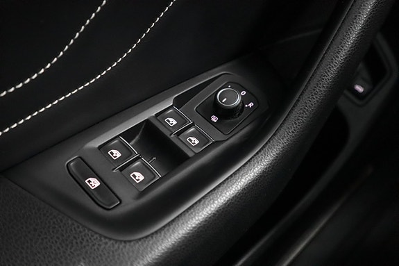 Volkswagen Passat 24 of 27