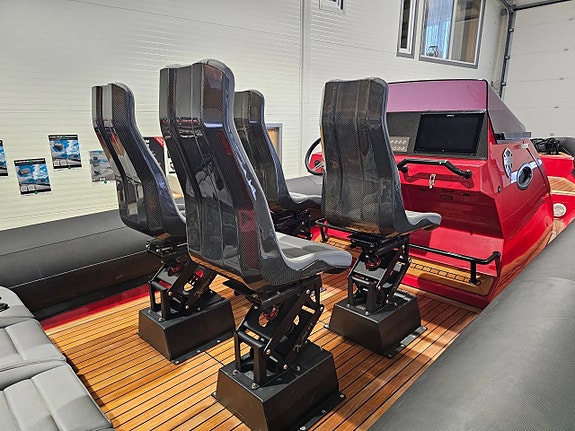 Carbotech 38 2x430hp Mercruiser 8.2mag 72knop Moms 2 of 8