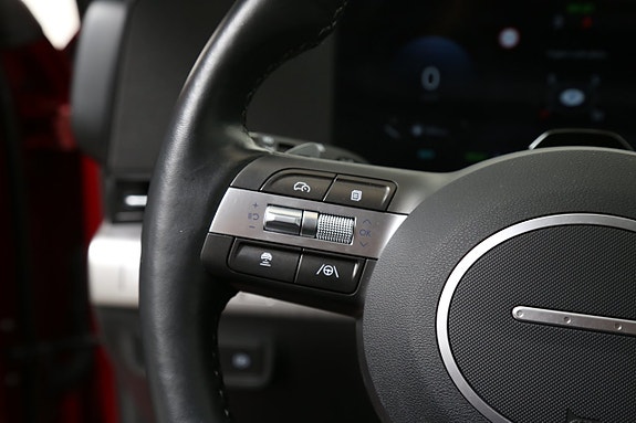 Hyundai Kona 13 of 23