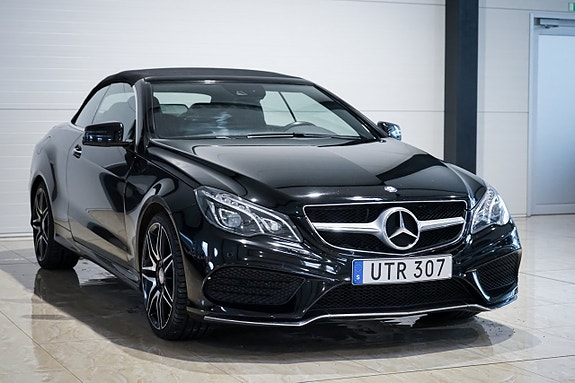 Mercedes-Benz E200 3 of 5