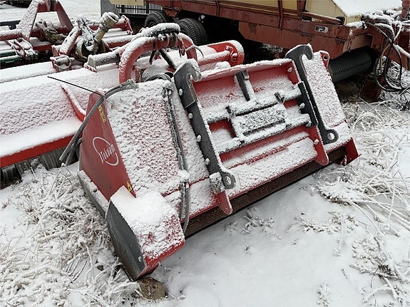 Tokvam SMA 1100 sandspridare