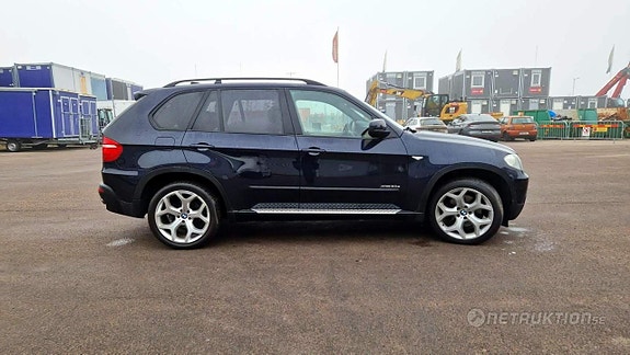 BMW X5 2 of 15
