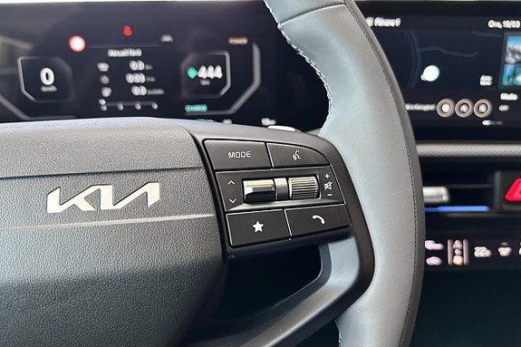 Kia EV6 17 of 21