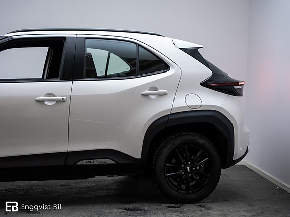 Toyota Yaris Cross 3 of 5