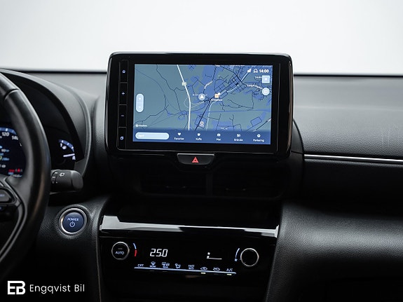 Toyota Yaris Cross 24 of 27